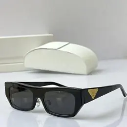 prada aaa qualite lunettes de soleil s_1214350